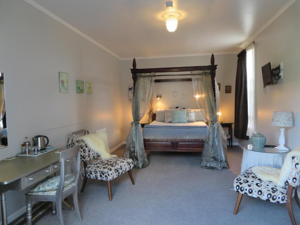 Cotswold Cottage Bed And Breakfast Темс Экстерьер фото