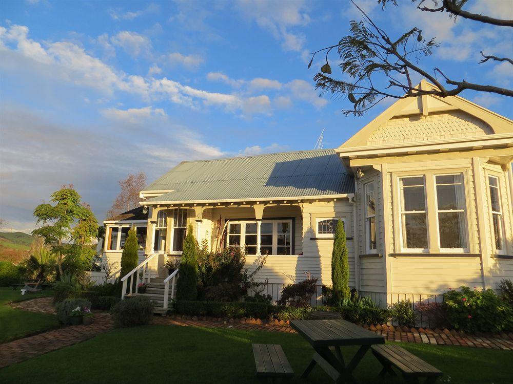 Cotswold Cottage Bed And Breakfast Темс Экстерьер фото